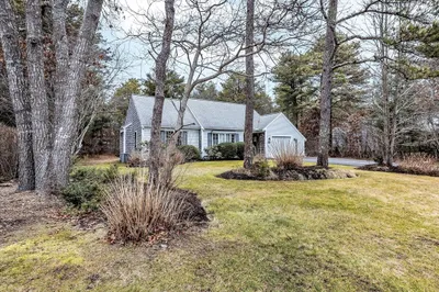 17 Driftwood Way