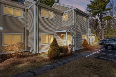 104 Dongary Rd #104 1