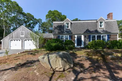 88 Perry Rd 1