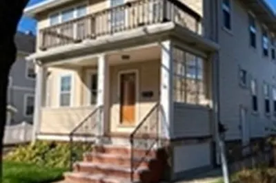 32 Rawson Rd #32
