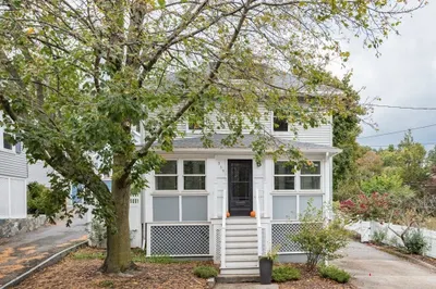 355 Summer St