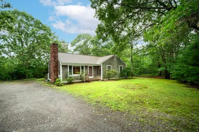 18 Elyse Rd