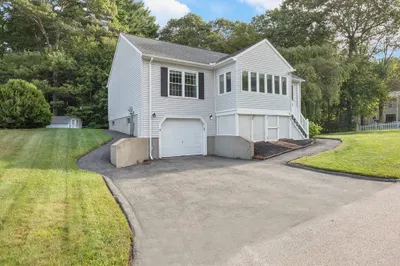 97 Eagle Drive #97 1