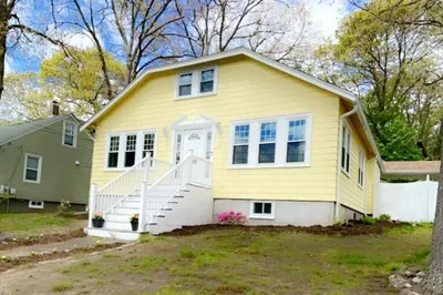 23 Pauline St 1