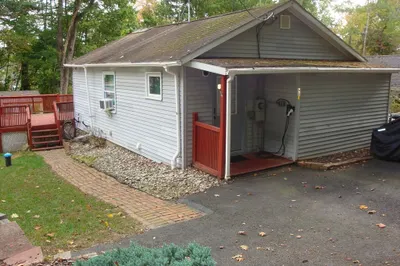 68 Osgood Rd 1