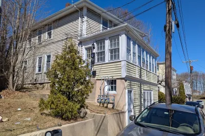 13 Forest Ave