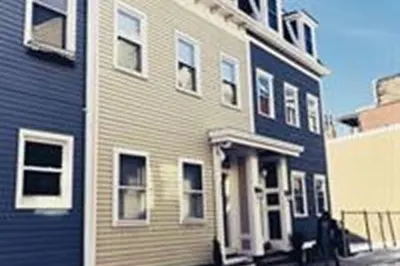 253 Gold Street #3