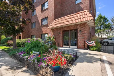 20 Nahant Pl #307 1