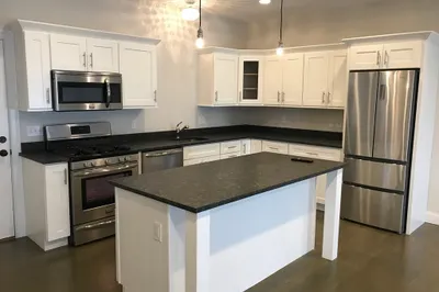 285 Saint George Street #202 1