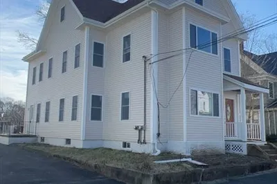 130 Market St 1