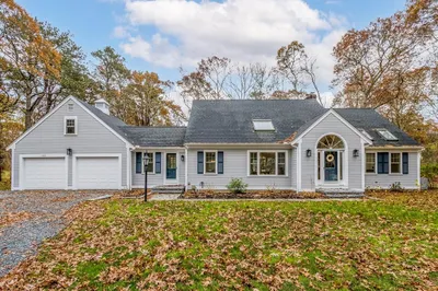189 Dromoland Ln
