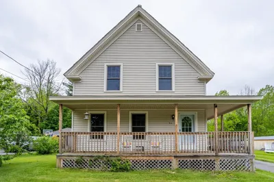 86 Lennon St 1