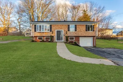 66 Brisbon Rd 1