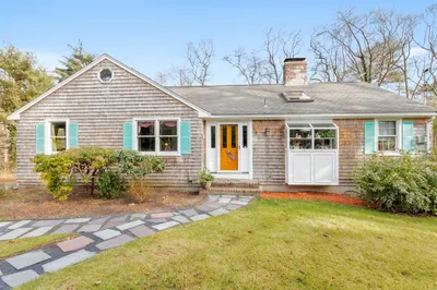 30 Pheasant Hill Dr 1