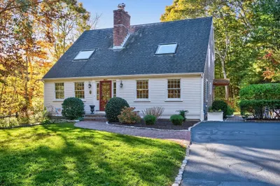 52 Bacon Farm Road