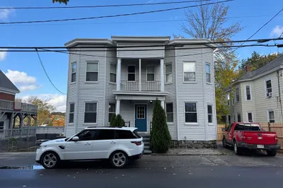 129 South Elm Street #2R 1