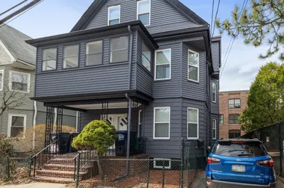 9-11 Edmunds St 1