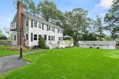 5 Ox Bow Ln