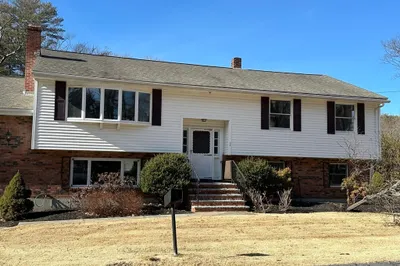 32 Douglas Ave 1