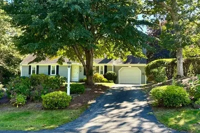 107 Continental Dr 1