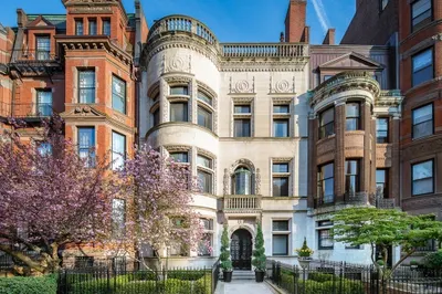 304 Commonwealth Ave #PH 1