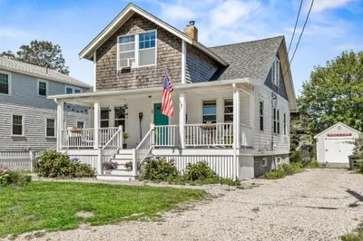 69 Kenneth Rd