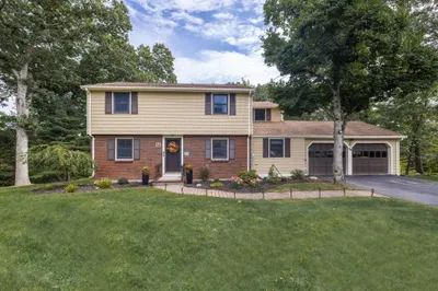 54 Checkerberry Ln 1
