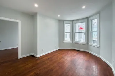 37 Cedar St #1B