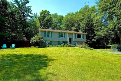 77 Locust St 1