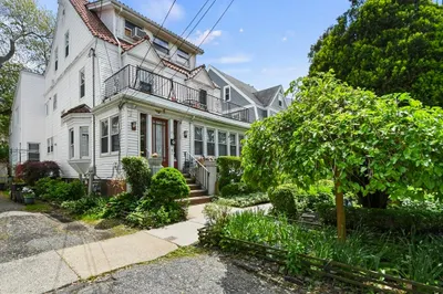 23 Highland Rd 1
