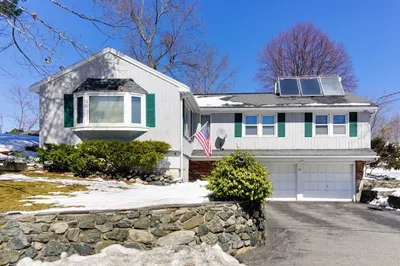 39 Locust St 1