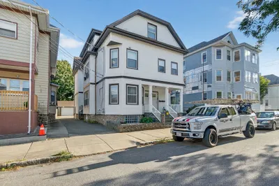 250-252 Shaw St 1