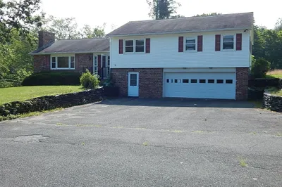 288 Truce Road 1