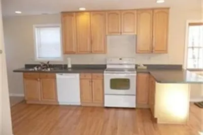234 Hampton St #2