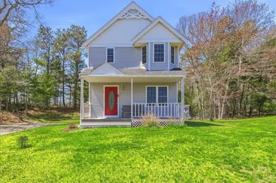 18 White Violet Ln