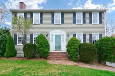 35 Indian Lane 1
