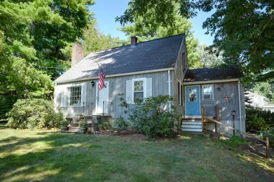 22 Crystal Lake Dr 1