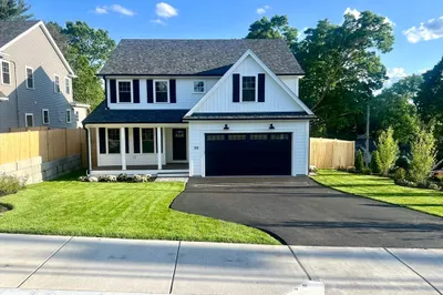 88 Hillcrest Rd 1
