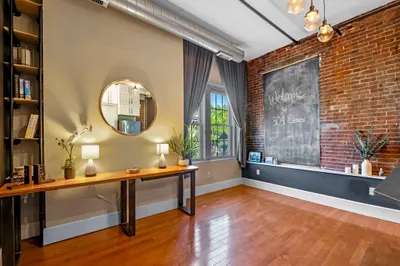 304 Essex Street #3 1