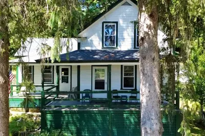 279 Mount Pleasant St