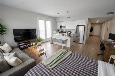 44-48 Medford St #403