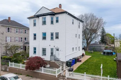 80 Lane St #3 1