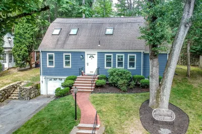 145 Pond Brook Rd 1