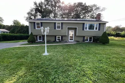 24 Harding St