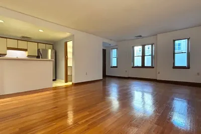 28 Parkman St #2