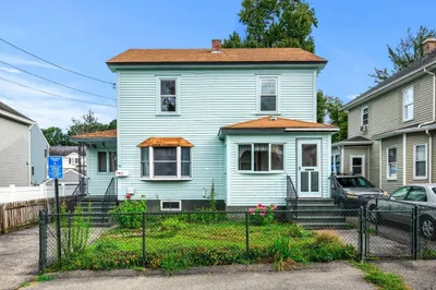 96 Lafayette St 1