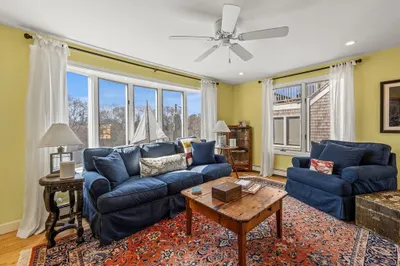 4 Willow Dr #3