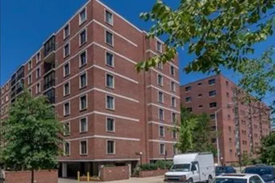 1580 Massachusetts Ave #3E 1