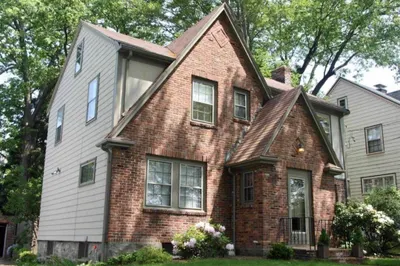 381 Vfw Parkway