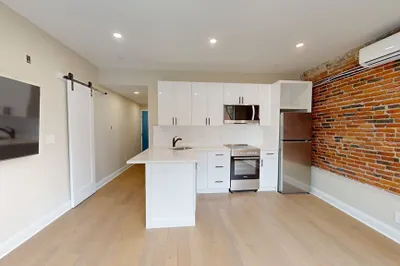 31-35 India St #304 1